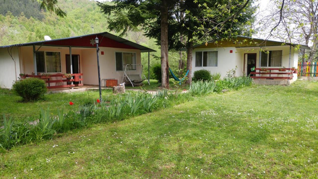 Къща За Гости Дъга Cherni Osum Exterior foto