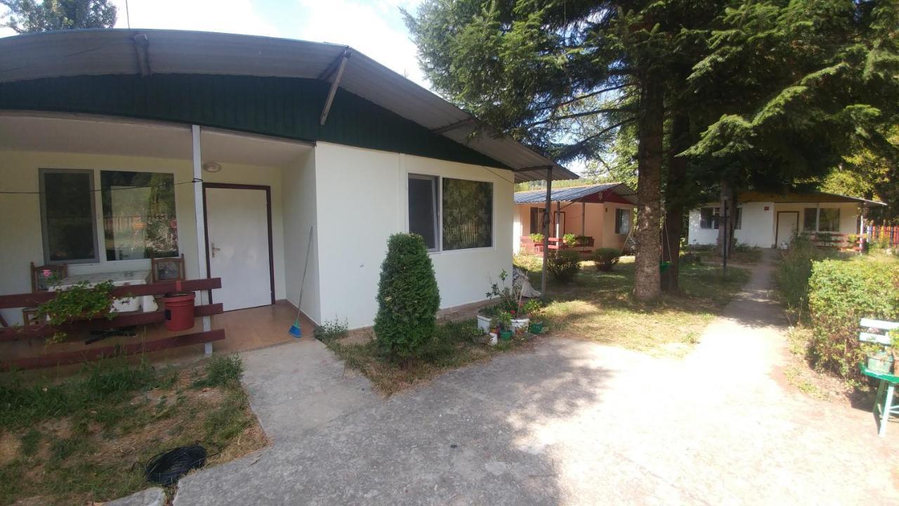 Къща За Гости Дъга Cherni Osum Exterior foto