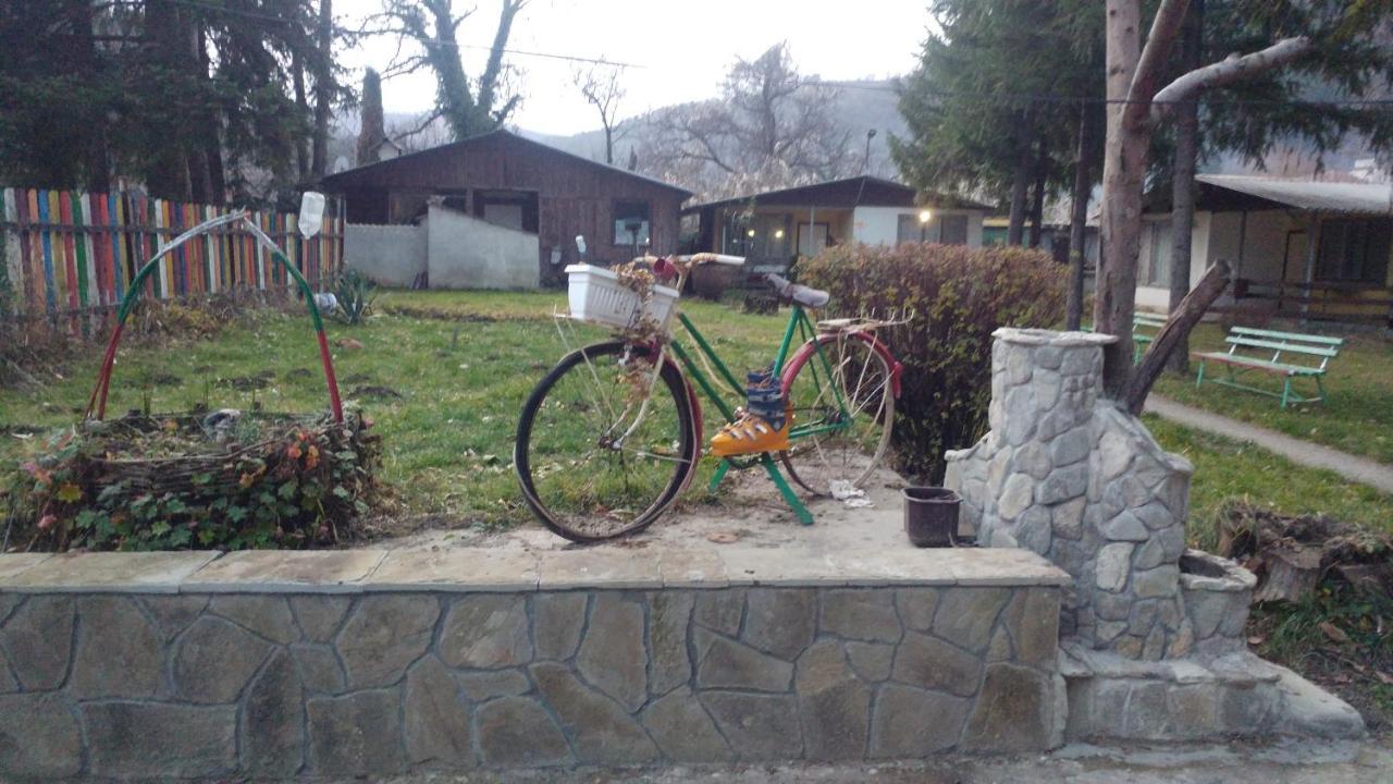 Къща За Гости Дъга Cherni Osum Exterior foto